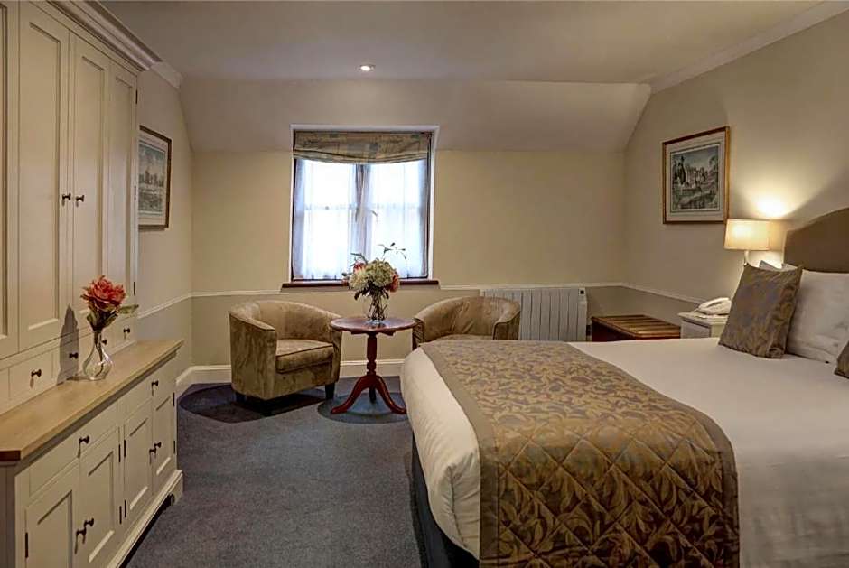 The Tollgate Hotel