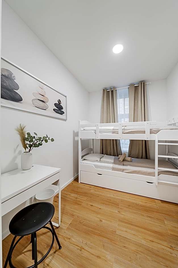 Central City Rooms by Home2
