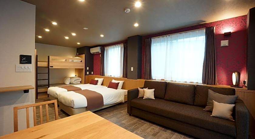 WIRES HOTEL James zaka