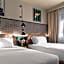 Living Place Hotel