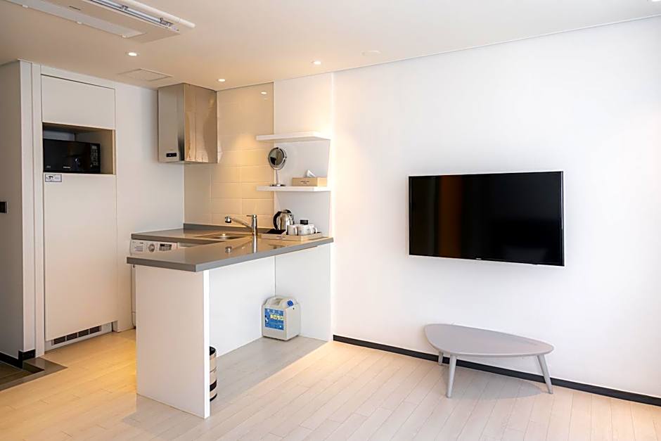 Seogwipo Hills Hotel