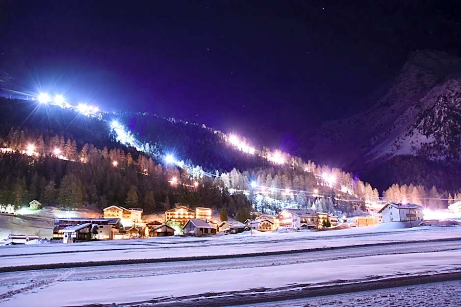 Bed & Breakfast Hostel Nives