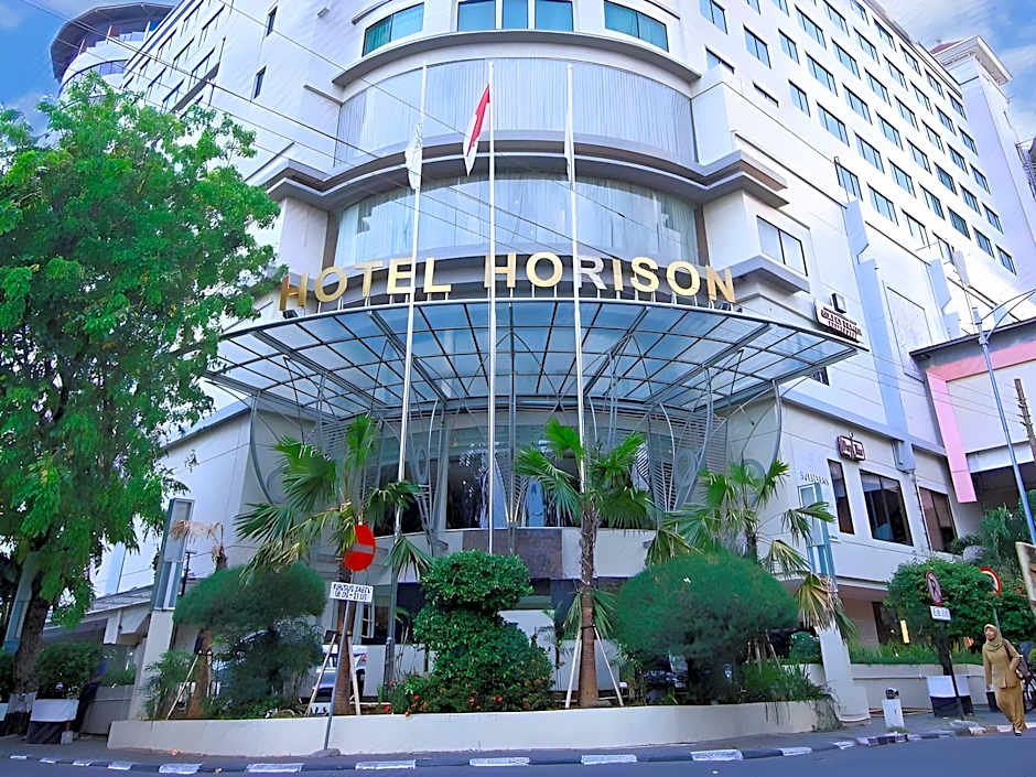 Grand Arkenso Park View