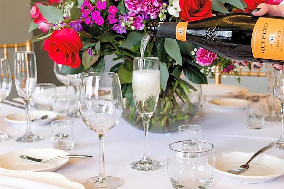 Thompson Chicago by Hyatt