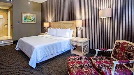 Standard King Room - Top Floor