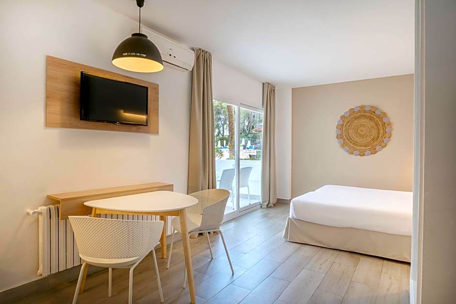 Sol Lunamar Palmanova Apartamentos - Adults Only