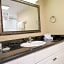 Oceanfront Litchfield Inn