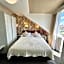 Grand Petit Hotel