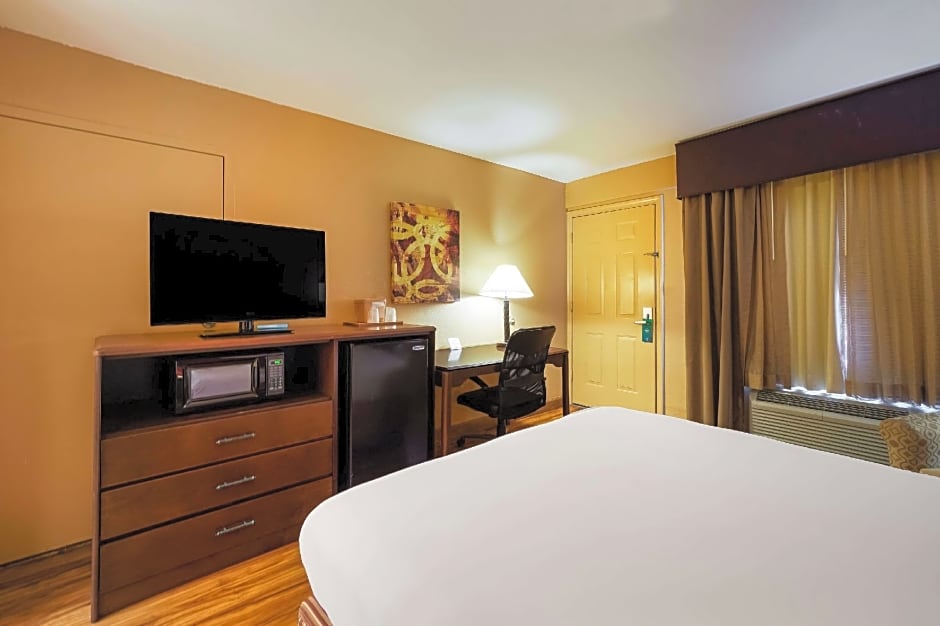 Quality Inn & Suites West Helena