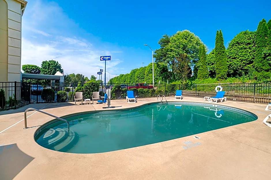 Comfort Inn Asheville Airport