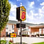 Super 8 by Wyndham Pekin/Peoria Area