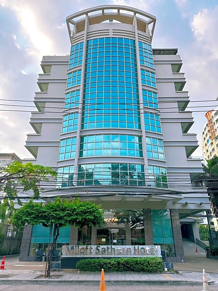 Miloft Sathorn Hotel