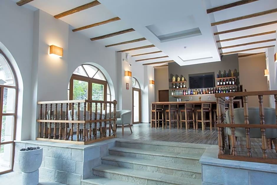 Del Pilar Ollantaytambo