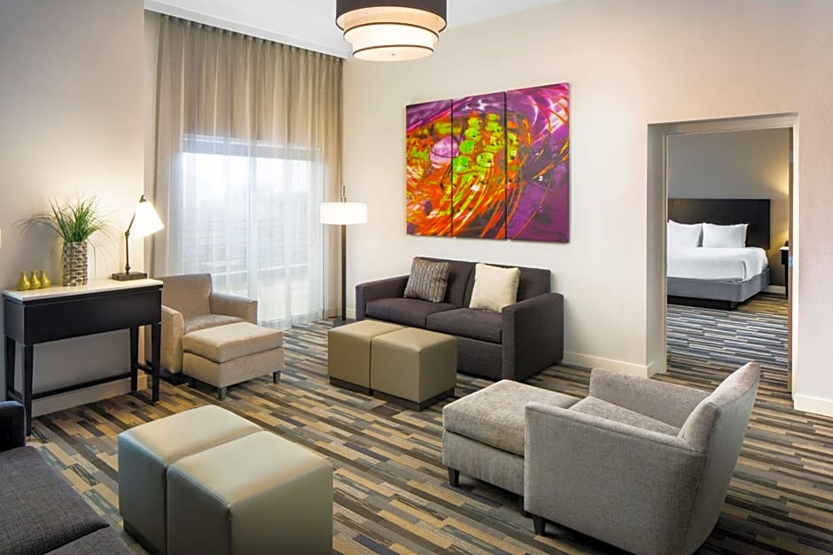 Hyatt House Charlotte Center City