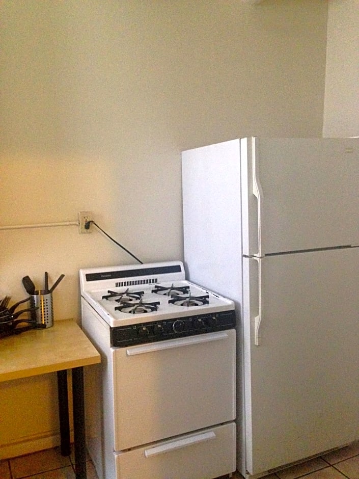 Hollywood Dream Suites Apt