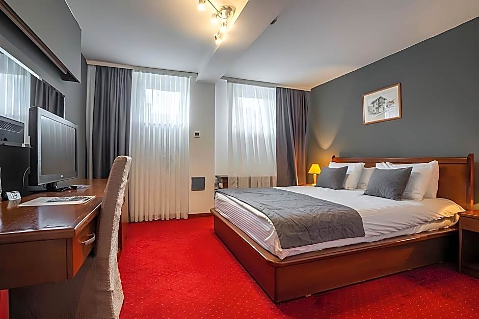 Hotel Astra