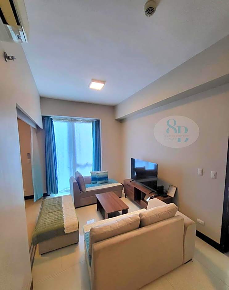 Mactan Newtown 8Newtown Boulevard Beach Condo RM6