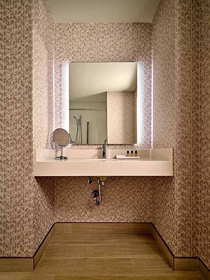 Great Blue Heron Hotel