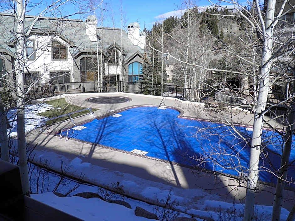 Highlands Townhome by Vail Realty