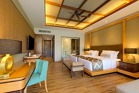 Double or Twin Room with Swimming Pool Access
