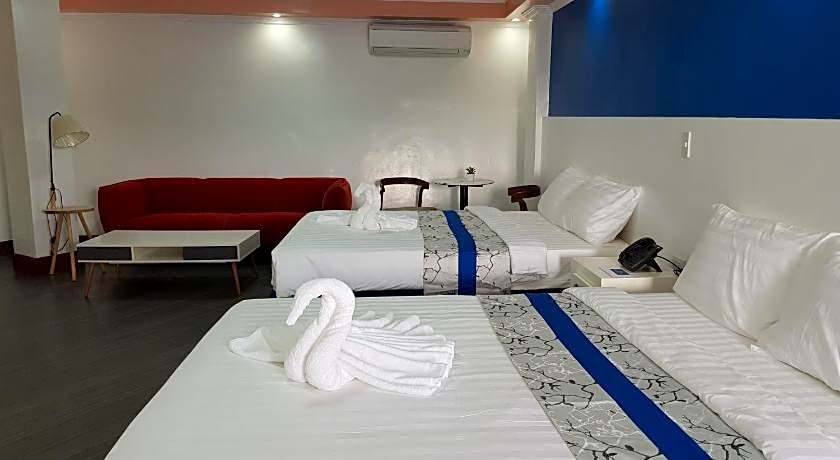 Santiago Cove Hotel and Restaurant