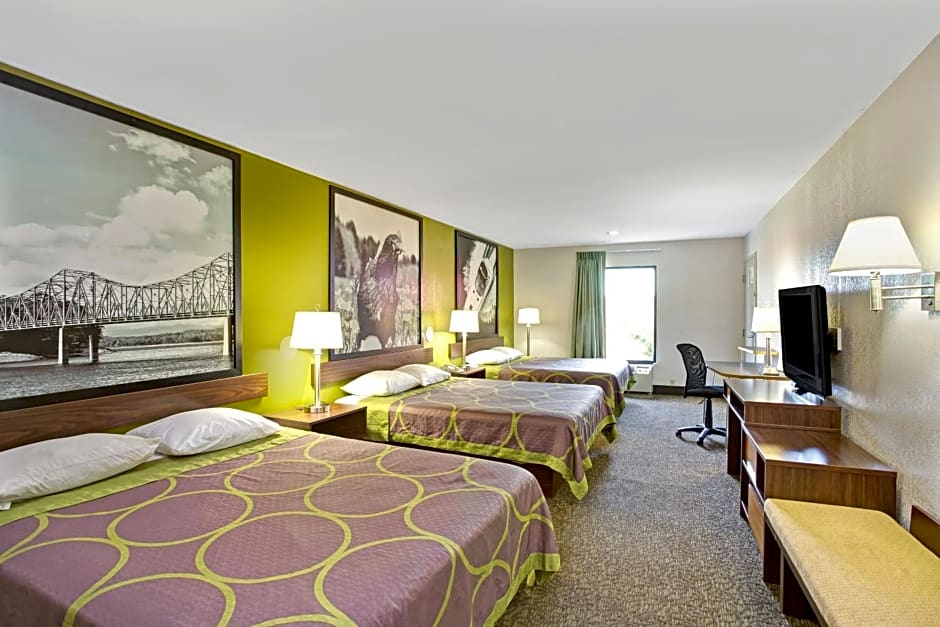 Super 8 by Wyndham Gainesville