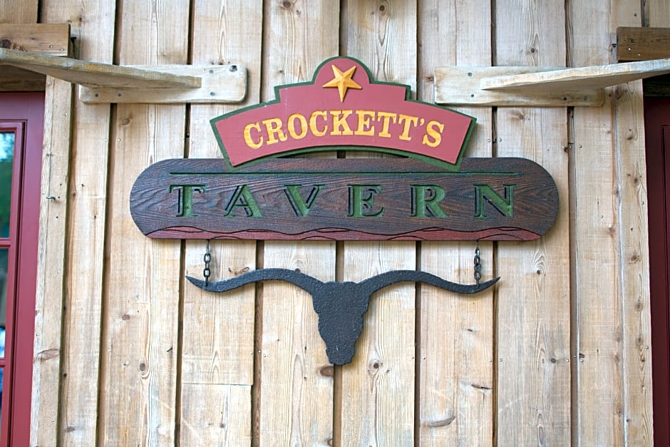 Disney Davy Crockett Ranch + Tickets