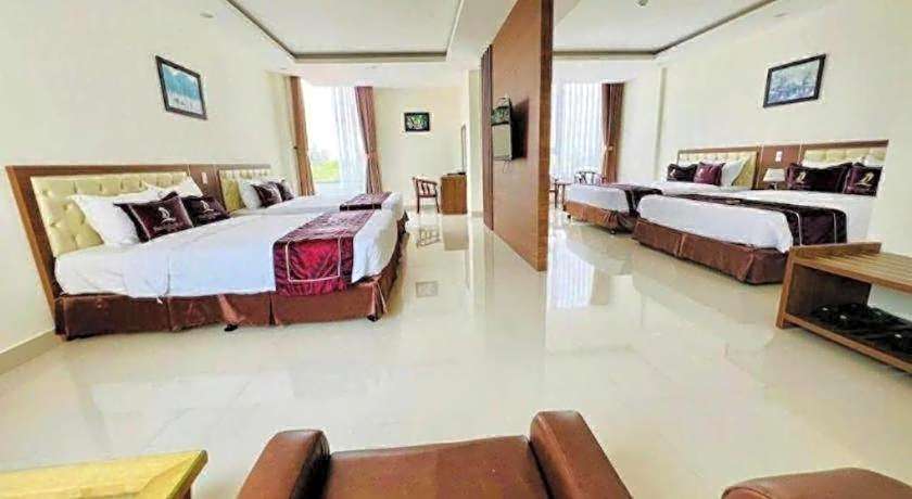 Phu Cuong Beach Hotel