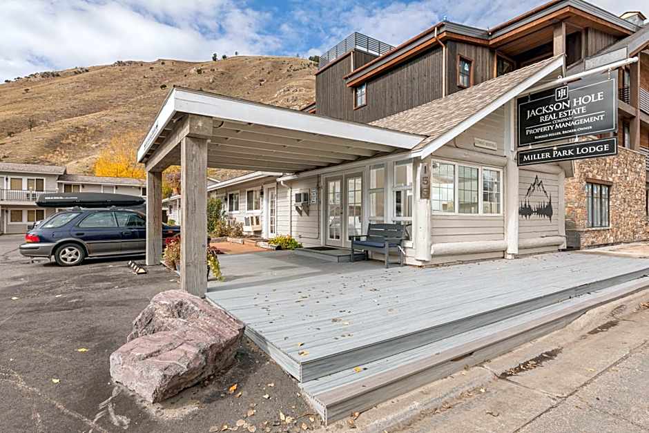 Miller Park Lodge