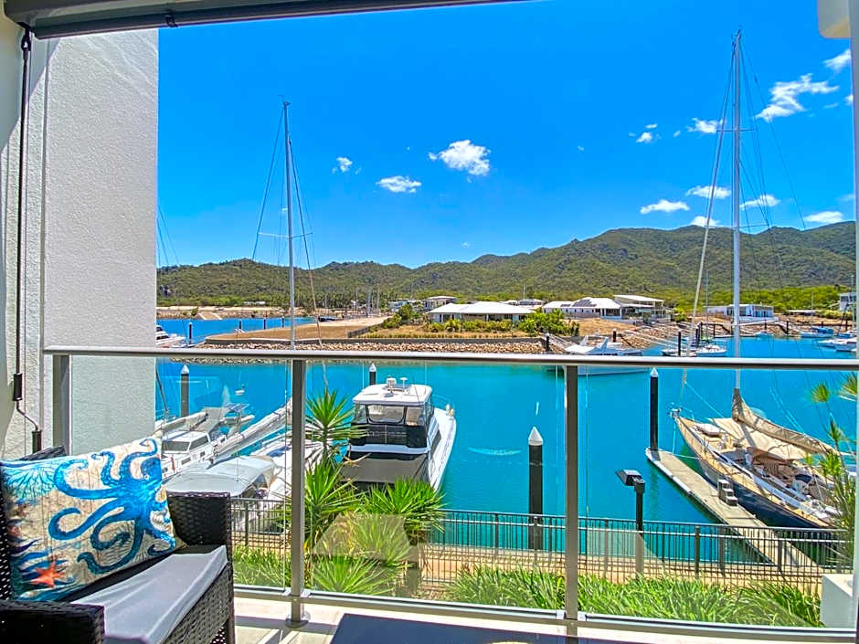 Blue on Blue Studio Room 1222