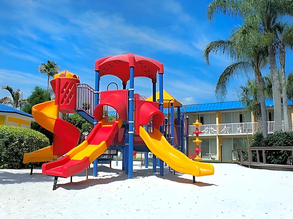 SkyBeach Resort