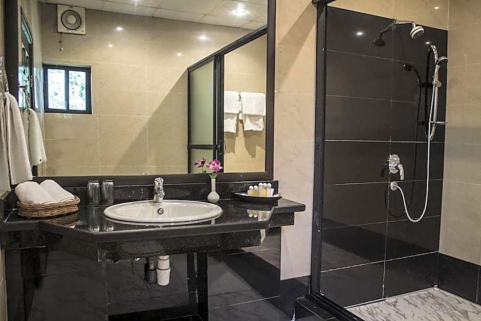 Atlantic Hotels & Suites