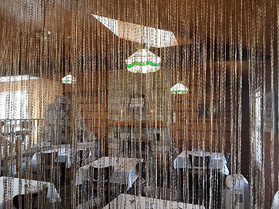 The Spirit Rock Outpost & Lodge