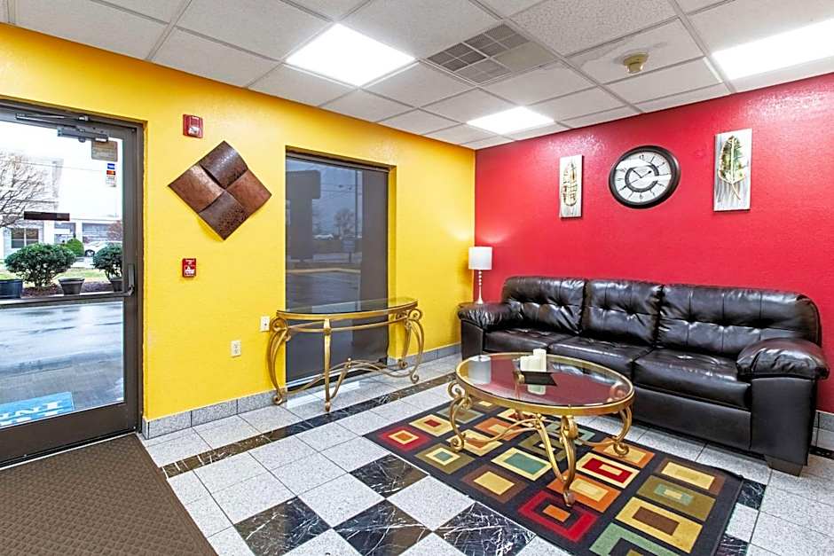 Quality Inn & Suites Dickson