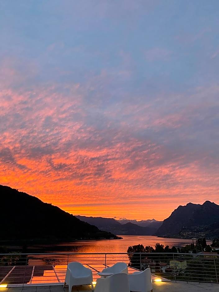 Vela di Soleville camere con e senza vista lago con ristorante & pizzeria