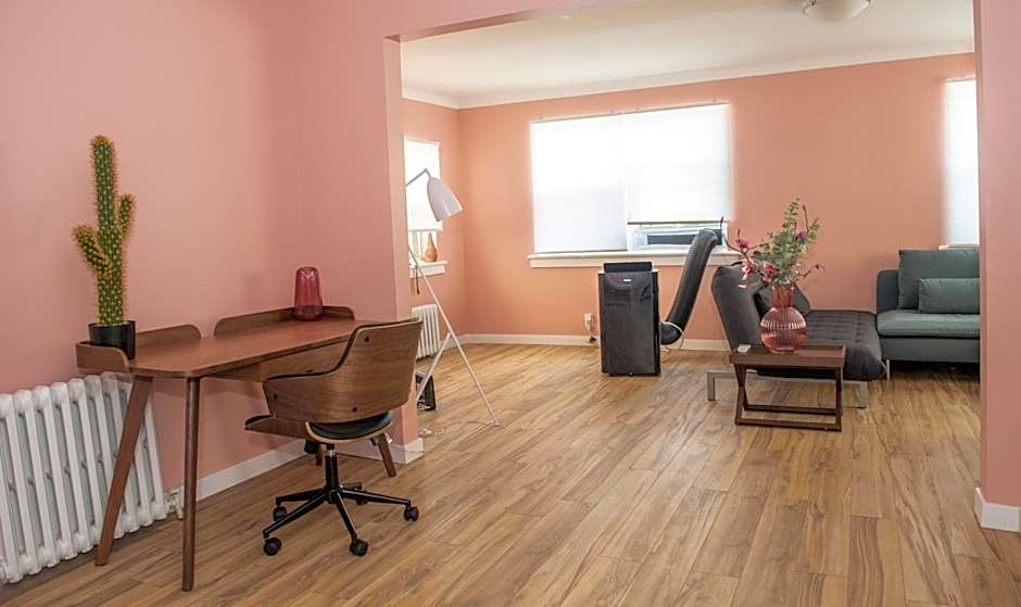 JstLikeHome - Old Town