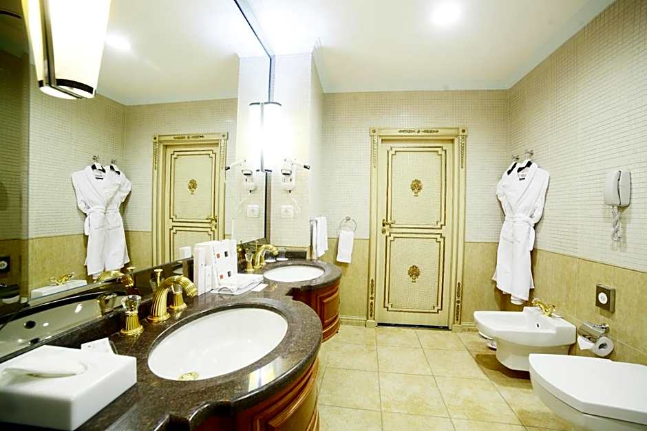 Crowne Plaza Hotel Minsk