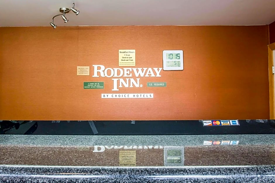 Rodeway Inn Grand Haven