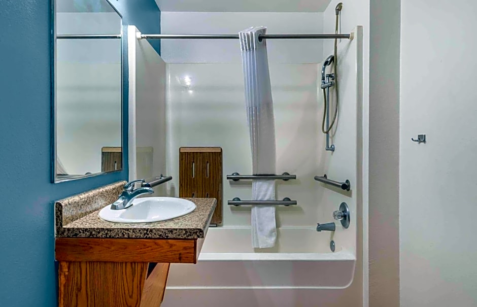 Extended Stay America Select Suites - Laredo