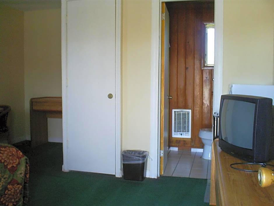Crestview Inn