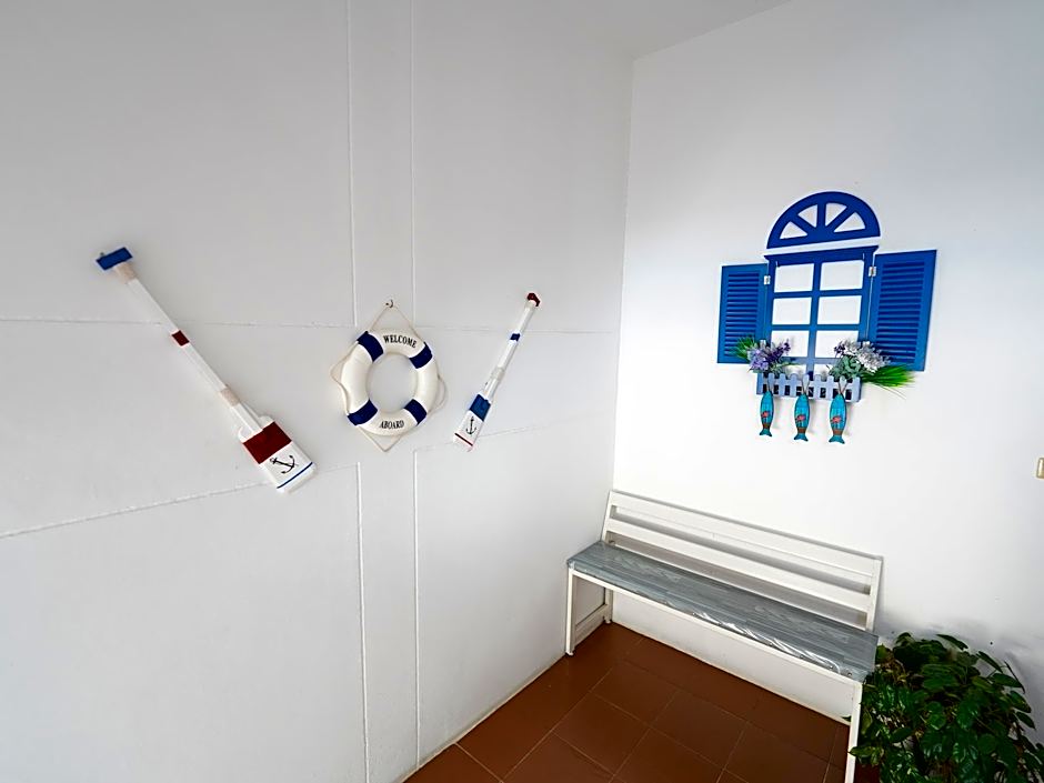 RoomQuest One Bangsaray