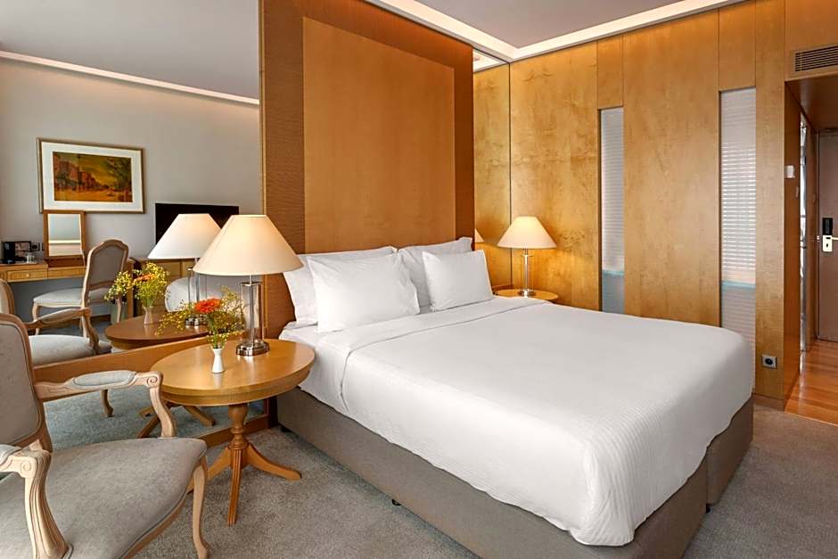 Meliá Athens