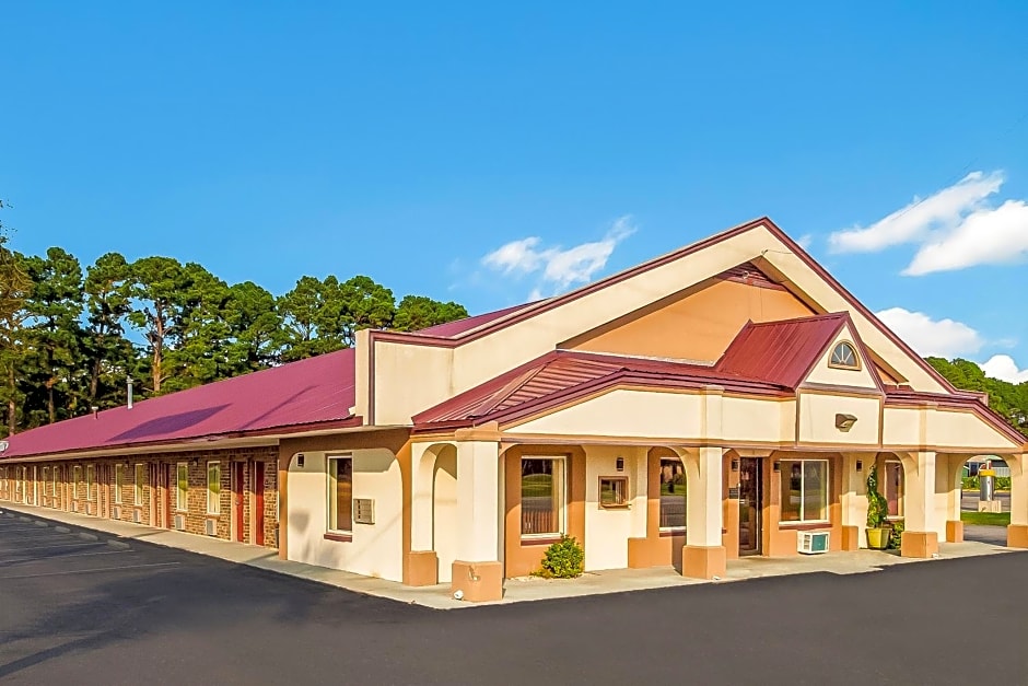 Red Roof Inn Santee