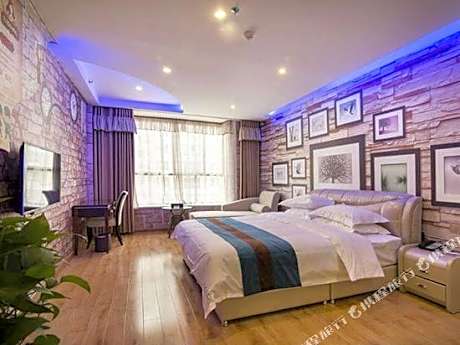 Dingcheng Hotel