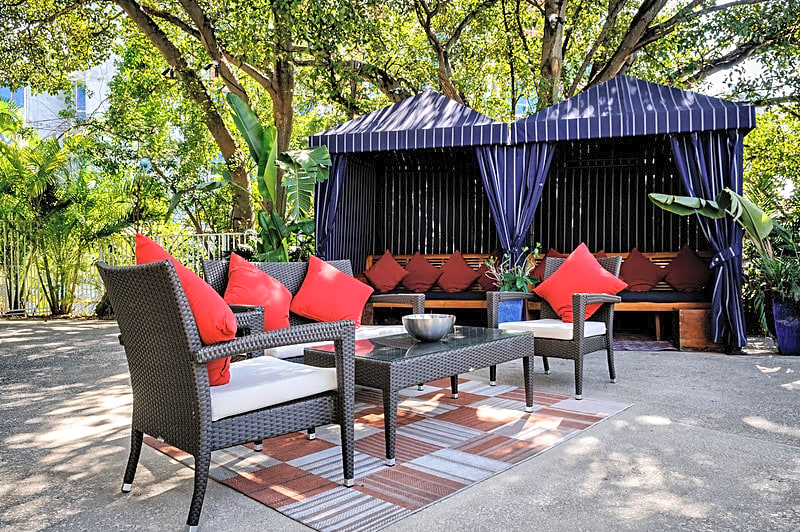 Tradewinds Apartment Hotel