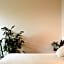 Chambre d'Amis by Alix