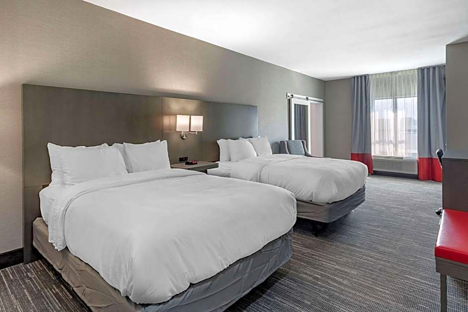 Comfort Inn & Suites