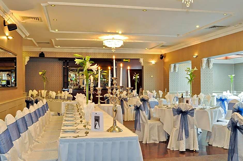 Maples House Hotel