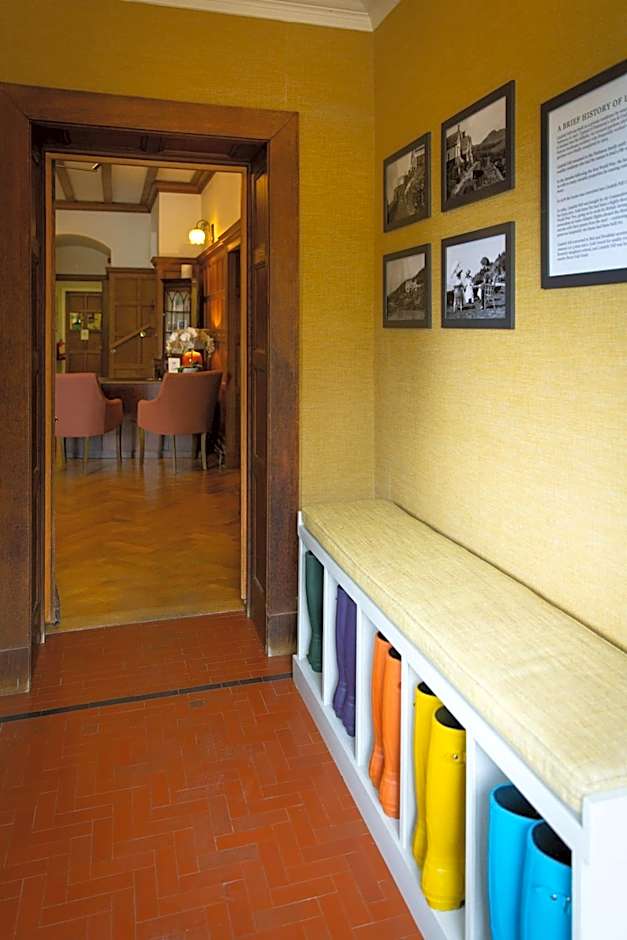 Lindeth Fell Country House