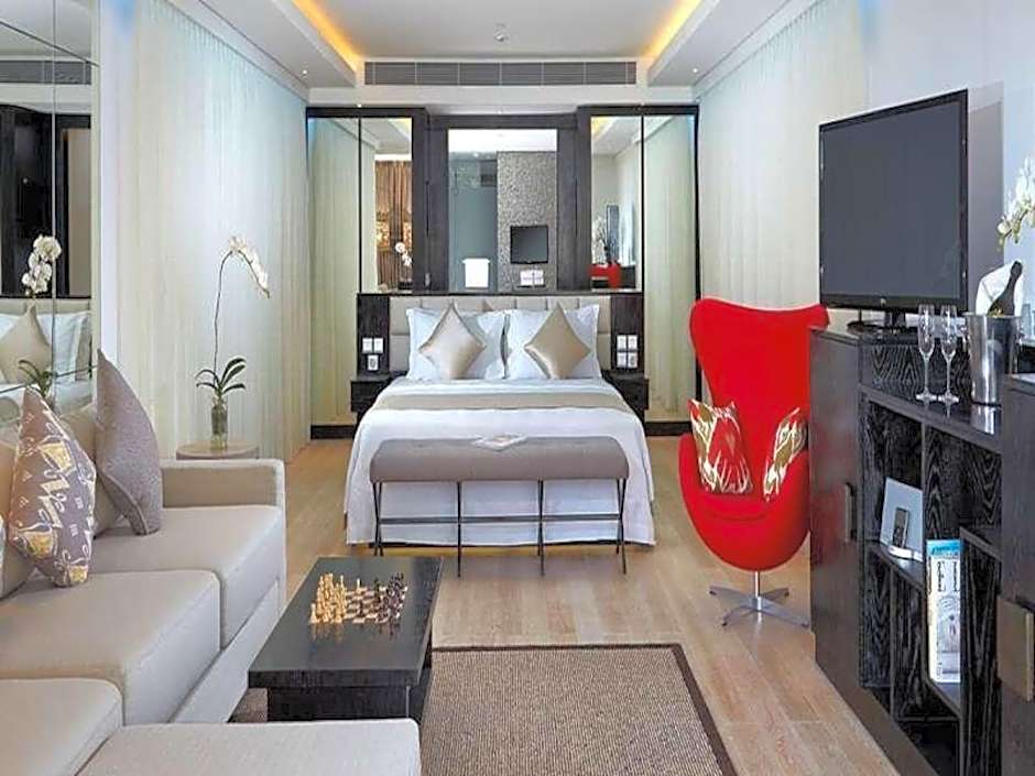 Double-Six Luxury Hotel